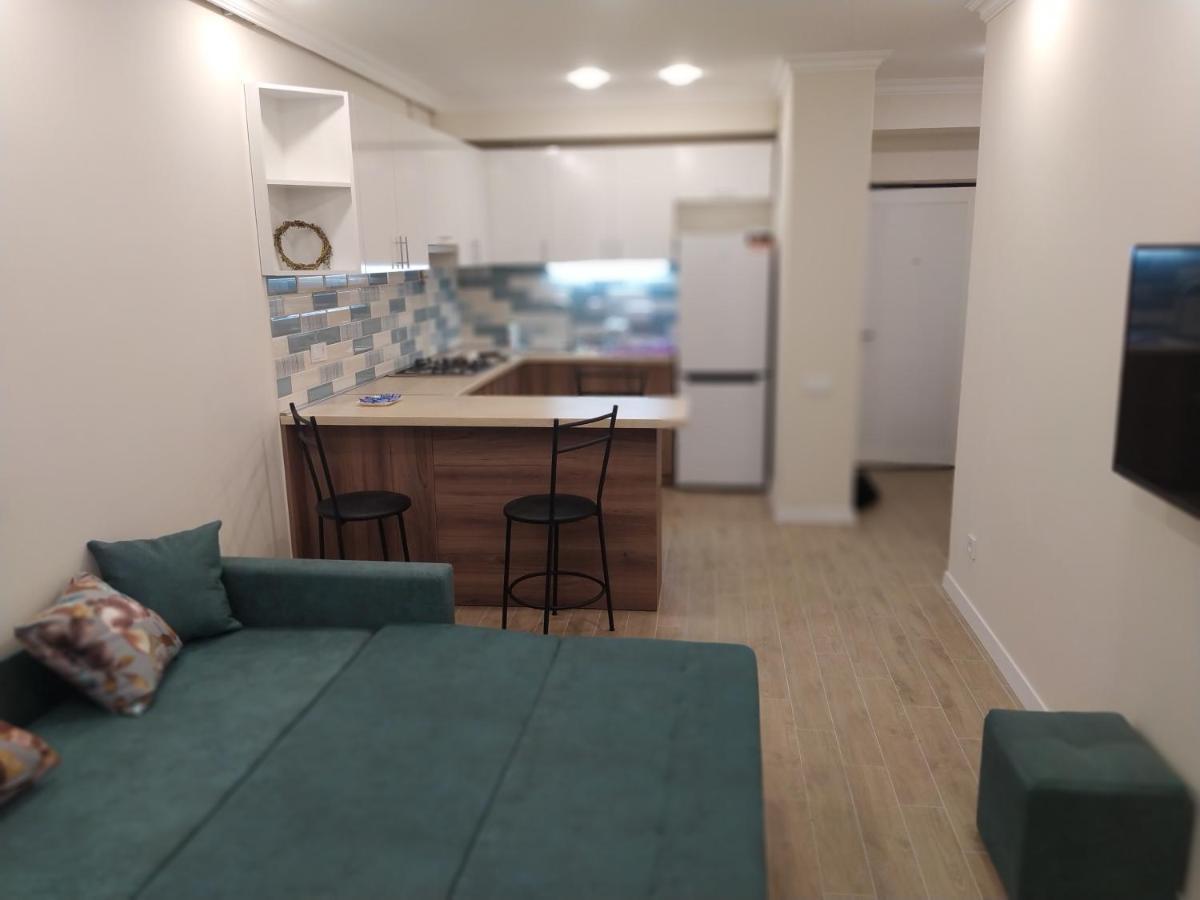 Apartment in Yerevan City Center, Pushkin Buitenkant foto
